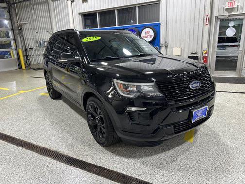 Agate Black Metallic 2019 Ford Explorer Sport