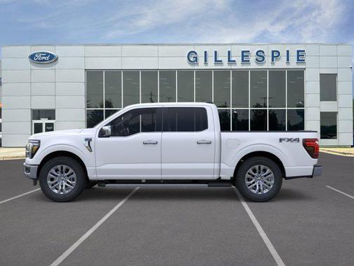 Star White Metallic Tri-Coat 2026 Ford F-150 Lariat
