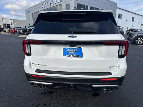 2025 Ford Explorer Platinum