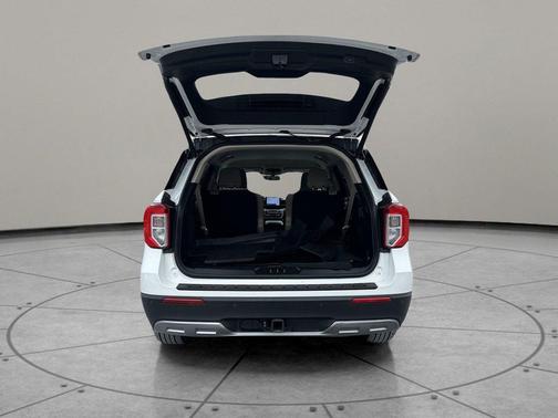 STAR WHITE MET TRI-COAT 2023 Ford Explorer XLT
