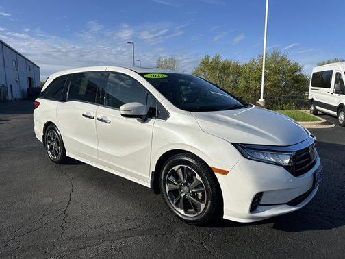 Platinum White 2022 Honda Odyssey Elite