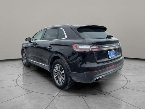 INFINITE BLACK MET CC 2022 Lincoln Nautilus Standard