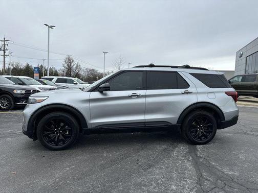 2020 Ford Explorer ST