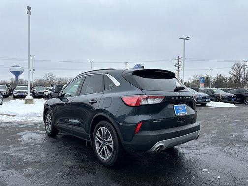 2022 Ford Escape SEL