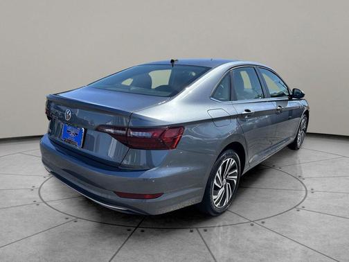 Platinum Gray Metallic 2020 Volkswagen Jetta 1.4T SEL