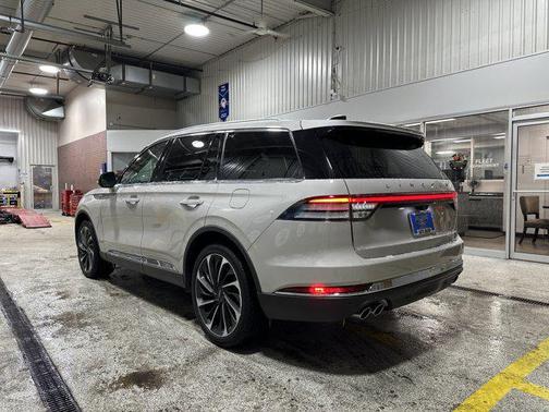 2025 Lincoln Aviator Reserve AWD