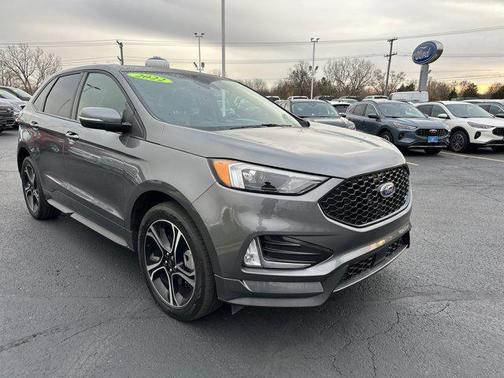 2022 Ford Edge ST