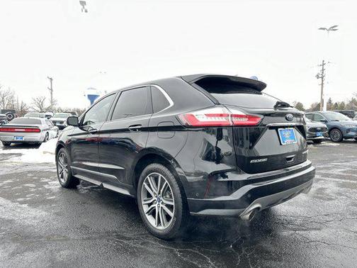 2019 Ford Edge Titanium