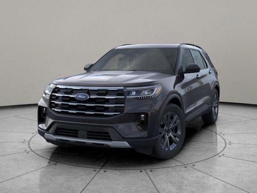 AGATE BLACK METALLIC 2026 Ford Explorer Active w/200A Pkg