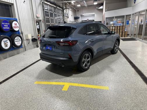 Vapor Blue 2025 Ford Escape ST-Line Select