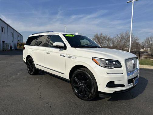 2024 Lincoln Navigator Reserve