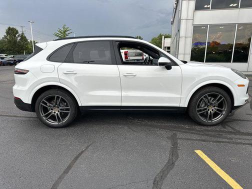 2020 Porsche Cayenne AWD