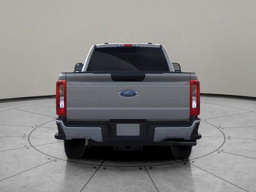 Avalanche 2026 Ford F-350 XL