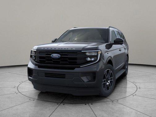 Dark Matter Gray Metallic 2026 Ford Expedition Active