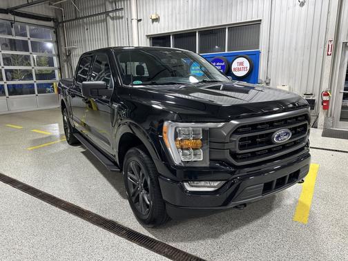 Agate Black Metallic 2023 Ford F-150 XLT