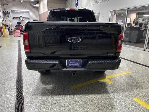 Agate Black Metallic 2023 Ford F-150 XLT