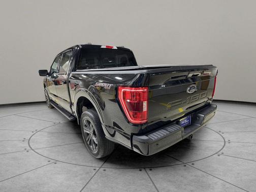 Agate Black Metallic 2023 Ford F-150 XLT