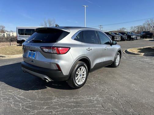 2021 Ford Escape SE