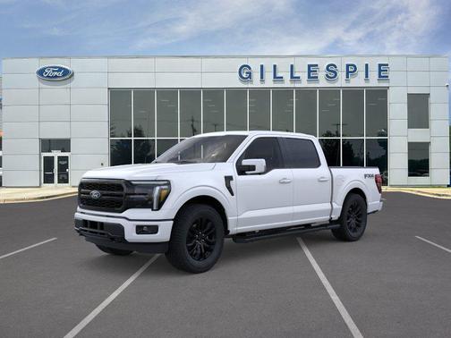 Star White Metallic Tri-Coat 2026 Ford F-150 Lariat