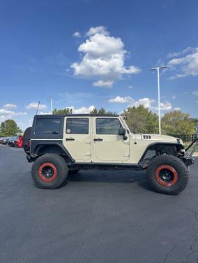 Sahara Tan Clearcoat 2011 Jeep Wrangler Unlimited Rubicon