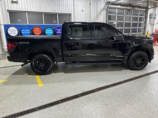 Agate Black Metallic 2024 Ford F-150 XLT