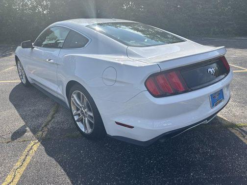 2016 Ford Mustang EcoBoost Premium