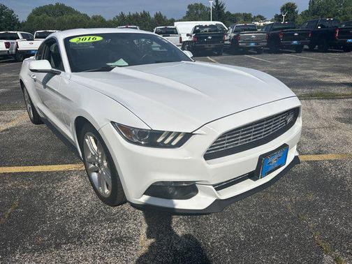 2016 Ford Mustang EcoBoost Premium