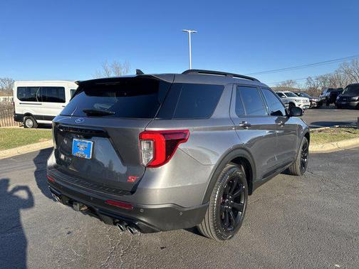 CARBONIZED GRAY METALLIC 2021 Ford Explorer ST