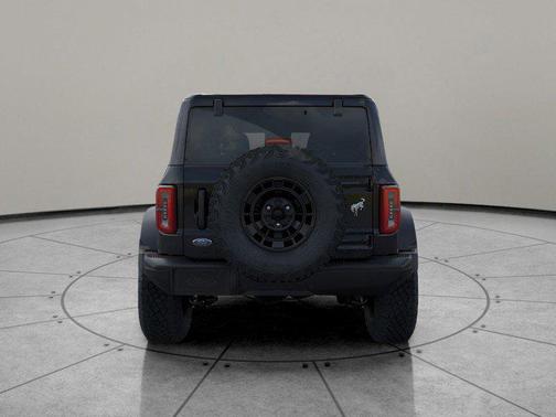 Shadow Black 2026 Ford Bronco Badlands
