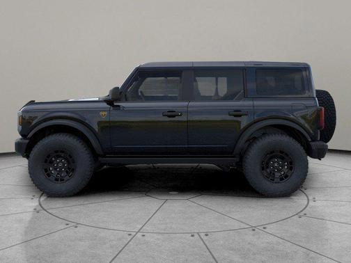 Shadow Black 2026 Ford Bronco Badlands
