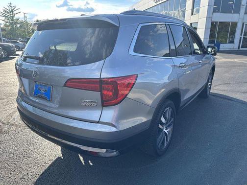 2018 Honda Pilot Touring