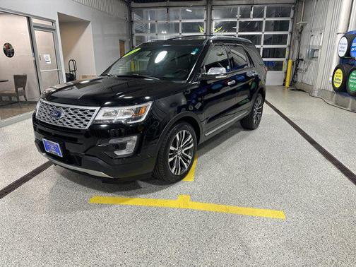 Shadow Black 2016 Ford Explorer Platinum