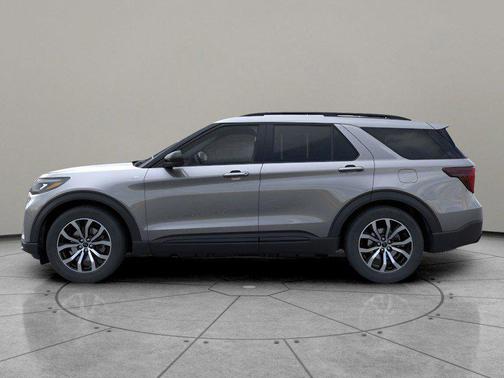 Carbonized Gray Metallic 2026 Ford Explorer ST-Line