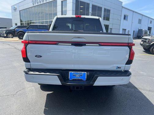 2023 Ford F-150 Lightning LARIAT