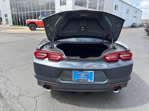 2019 Chevrolet Camaro 1LS