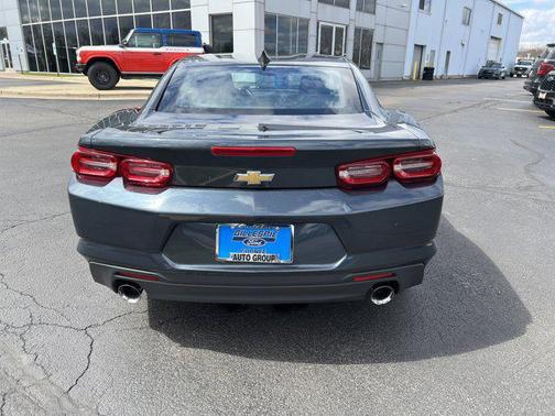 2019 Chevrolet Camaro 1LS