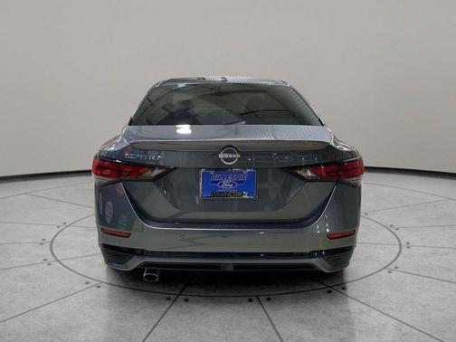 Gun Metallic 2025 Nissan Sentra SR