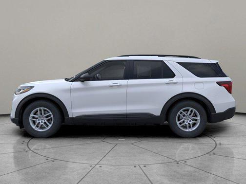 SPACE WHITE METALLIC 2026 Ford Explorer Active