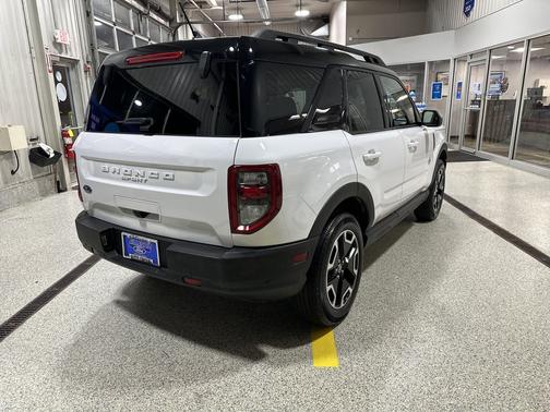Oxford White 2024 Ford Bronco Sport Outer Banks