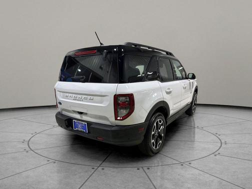 Oxford White 2024 Ford Bronco Sport Outer Banks