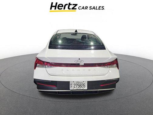 2025 Hyundai ELANTRA SEL