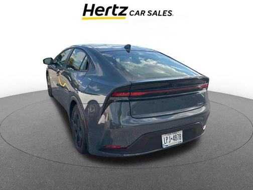 2025 Toyota Prius LE