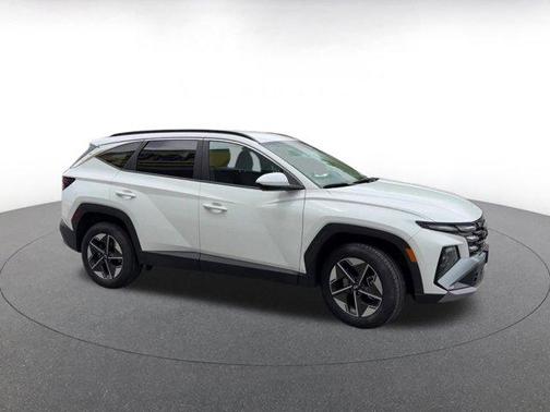 Serenity White Pearl 2025 Hyundai TUCSON SEL