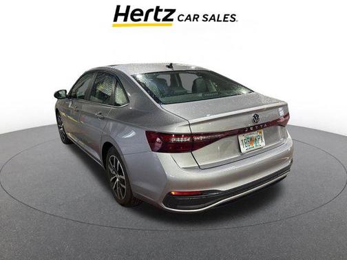 2025 Volkswagen Jetta 1.5T SE