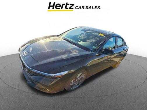 2025 Hyundai ELANTRA SEL