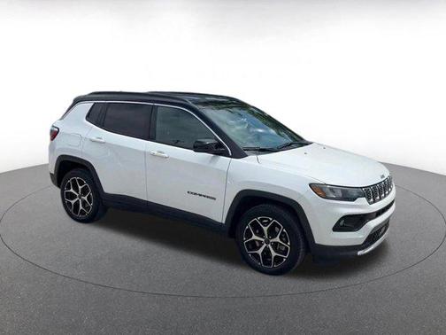 Bright White Clearcoat 2025 Jeep Compass Limited