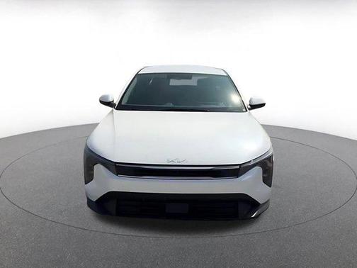 Snow White Pearl 2025 Kia K4 LXS