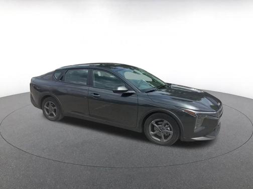 Interstellar Gray 2025 Kia K4 LXS
