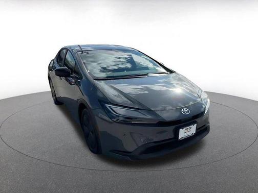 2025 Toyota Prius LE