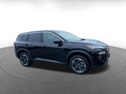 Super Black 2025 Nissan Rogue SV